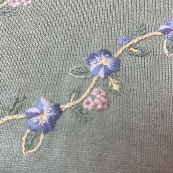 Alfred Dunner Petite Embroidered short sleeve sweater - Picture 8 of 9